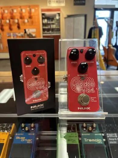 Nux Voodoo Vibe Chorus/Reverb