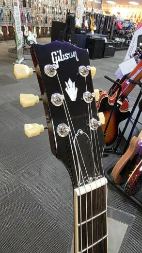 GIBSON ES-335 VINTAGE BURST 2