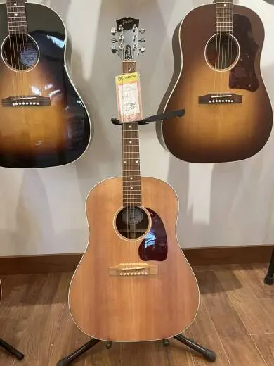 GIBSON J-45 STUDIO WALNUT NATURAL W/C