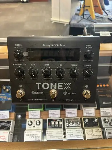 IK Multimedia - TONEX