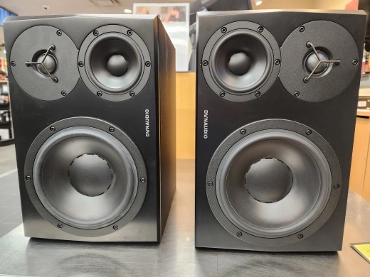 Dynaudio - LYD-48B/R