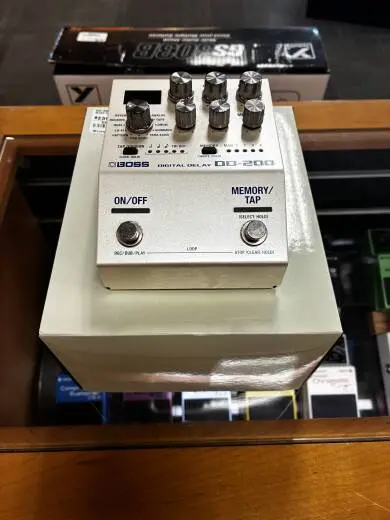 BOSS - DD-200