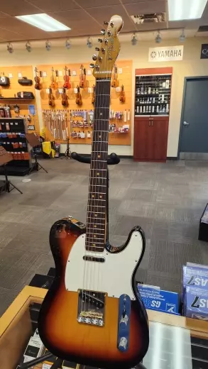Fender - 011-0380-800