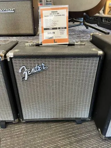 FENDER RUMBLE 15 V3