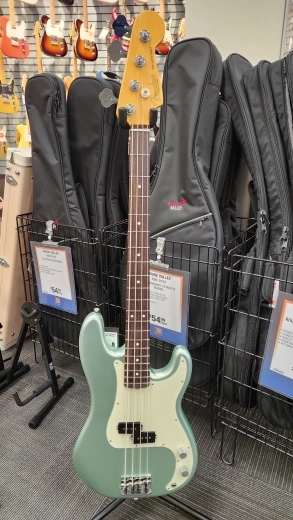 Fender - AM Pro 2 P-Bass