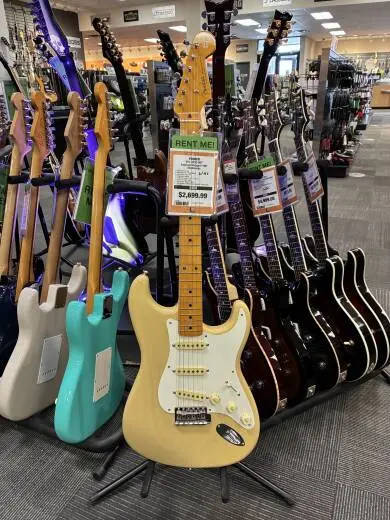 Store Special Product - Fender - American Vintage II