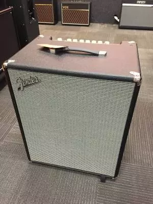 Fender - rumble 500 v3 2x10 combo 2
