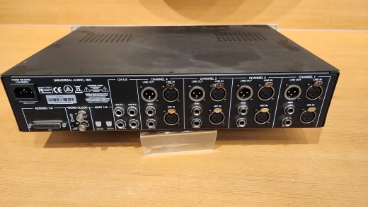 Universal Audio - 4-710D 2