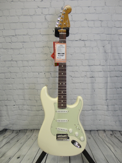 Store Special Product - Fender - 017-7110-705