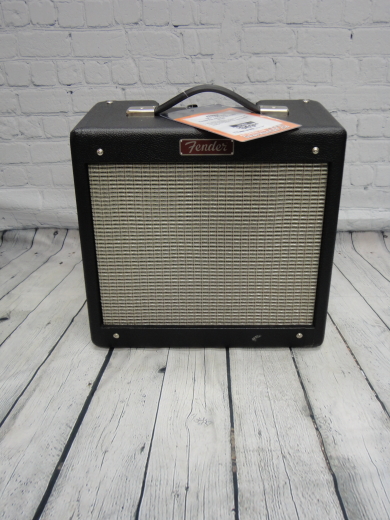 Store Special Product - Fender - 223-1300-010