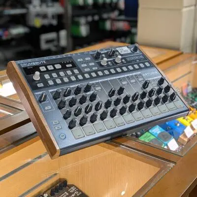 Arturia - DrumBrute 2