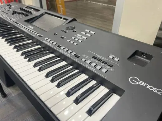 Yamaha - GENOS2 2