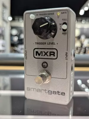 MXR SMART GATE NOISE SUPRESSOR