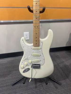Fender - 014-7412-323 2