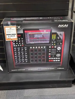 Akai - MPC X
