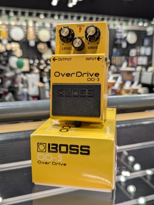 BOSS Over Drive　OD-3 BOSS OD-3 Overdrive Guitar Pedal (OD-3), Gold : Amazon.ca
