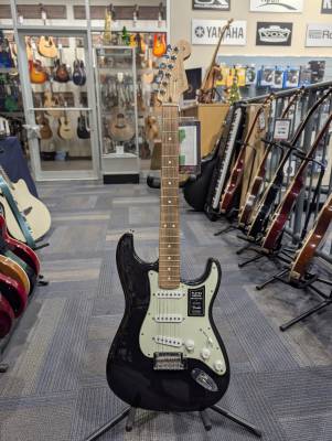 Fender Limited Edition Player Stratocaster With Roasted Pau Ferro