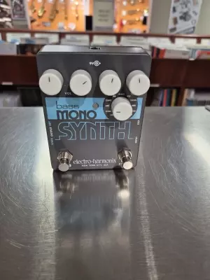 Electro-Harmonix - BASS MONO SYNTH