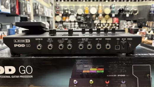 Line 6 - POD Go Multi-FX Floor Processor 2