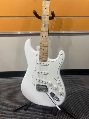 Fender - 014-4502-515 2