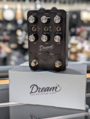 Universal Audio UAFX Dream '65 Reverb Amplifier Pedal