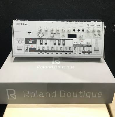 Roland - TB-03