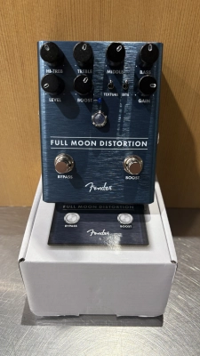 Fender - Full Moon Distortion