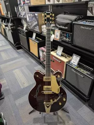 Gretsch Guitars - COUNTRY GENTLEMAN WALNUT