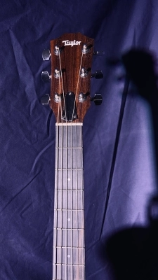 Taylor Guitars - ACADEMY 10E V2 3