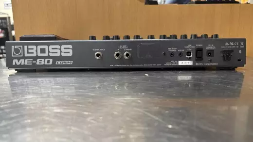 BOSS - ME-80 Multi Effects Floor Processor 2