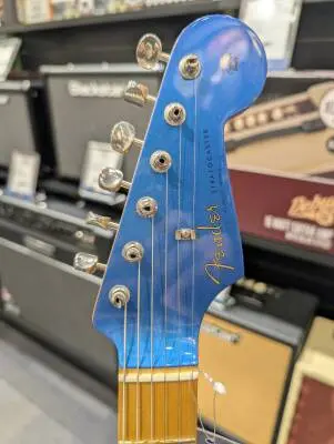 FENDER LTD H.E.R STRAT MN BLU MRLN 2