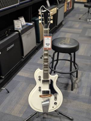 Supro 1524 EW Dual-Tone 2