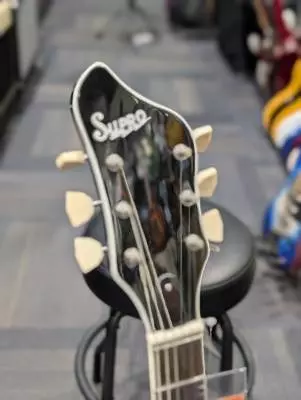 Supro 1524 EW Dual-Tone 2