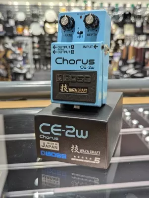 BOSS - CE-2W