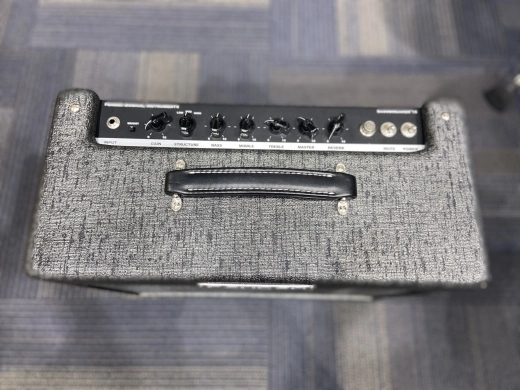 FENDER FSR BASSBREAKER 15 COMBO GUN METAL 2