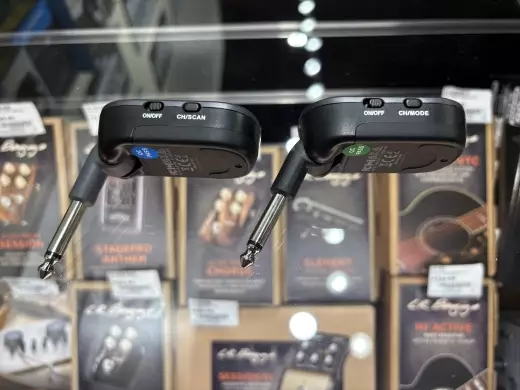 Store Special Product - Xvive Audio - A58 Guitar Wireless System