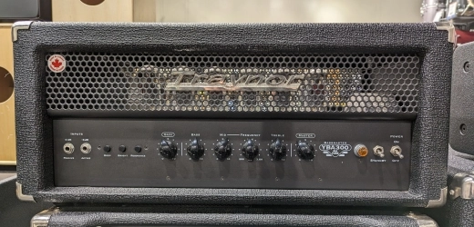 Traynor - YBA300 TUBE BASS HEAD - 300W