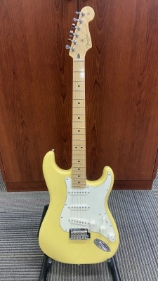 FENDER PLAYER STRAT MN BUTTERCREAM