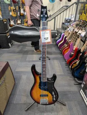 PRS SE BASS KESTREL TRI COL SUNBT W/GB 2