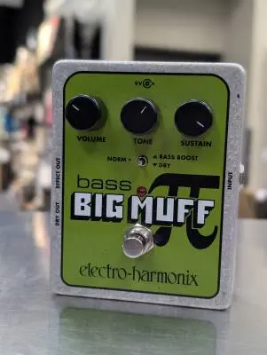 Store Special Product - Electro-Harmonix - BASS BIGMUFF