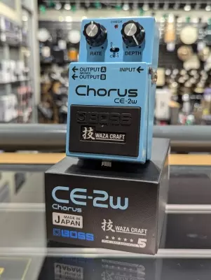 BOSS - CE-2W