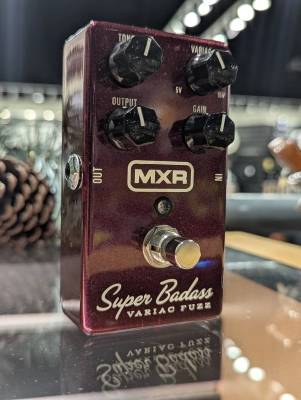 MXR SUPER BADASS VARIAC FUZZ