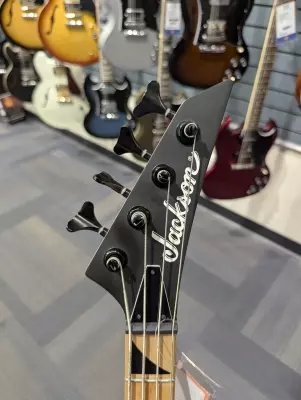 JACKSON JS1X CB MINION AH FB SATIN BLACK 2