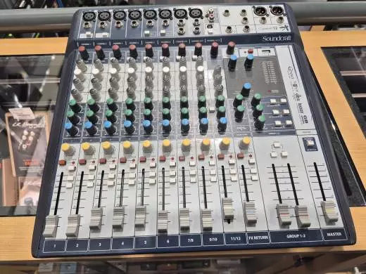 Soundcraft - SIGNATURE 12
