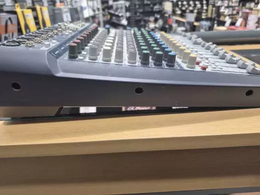 Soundcraft - SIGNATURE 12 2