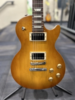 GIBSON LP TRIBUTE SATIN HONEYBURST 2