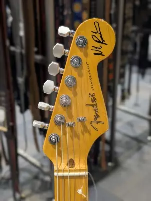 Store Special Product - FENDER NILE RODGERS STRAT MN OWT W/CS