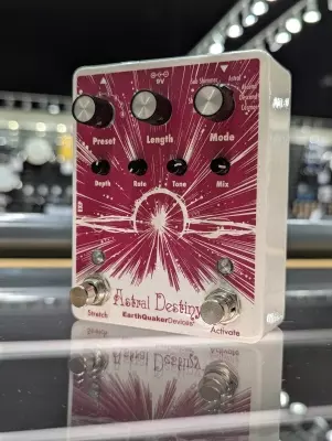 EARTHQUAKER ASTRAL DESTINY OCTAVE REVERB