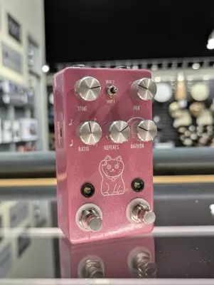 JHS Pedals - LUCKYCAT PINK