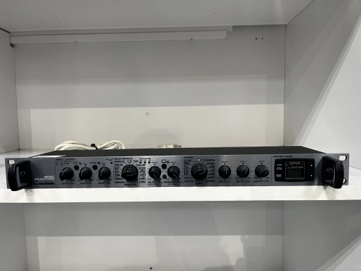 TC Electronic - M-350 DUAL ENGINE EFFECT PROCESSOR